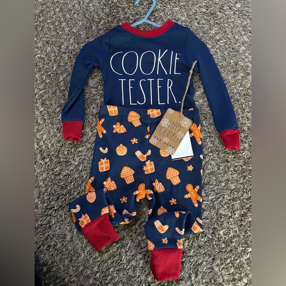 Rae Dunn Cookie Tester Kids Footie - Navy and Red
